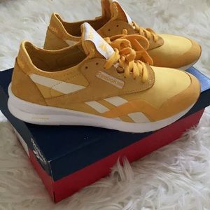 Yellow Reebok Classic Nylon SP